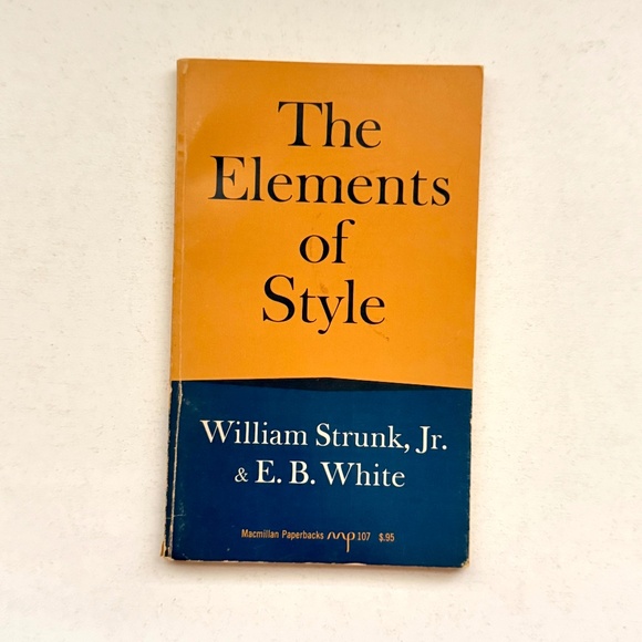 Vintage Writing Style Guide 'The Elements of Style', Softcover 1966 - Picture 1 of 8